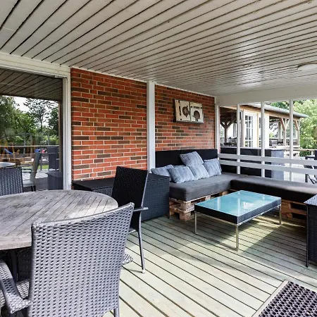Holiday home Four-bedroom In Roslev 2 Vester Gronning