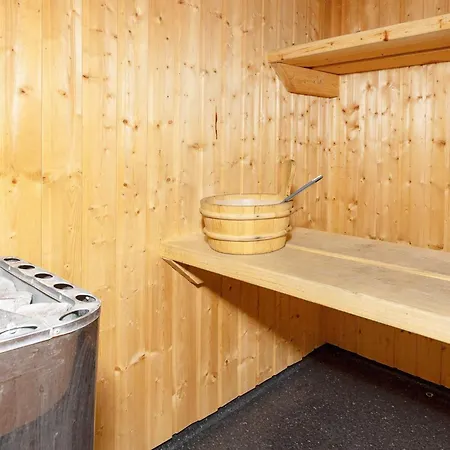 Holiday home Four-bedroom In Roslev 2 Vester Gronning