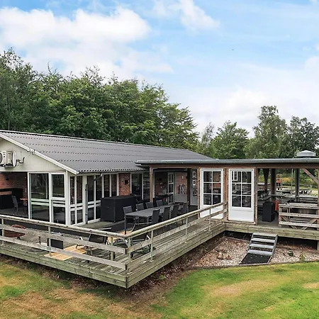 Four-bedroom In Roslev 2