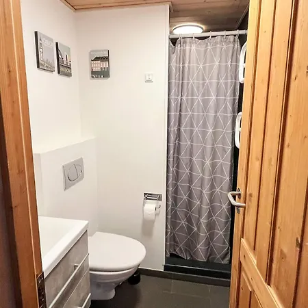 17 Person In Roslev-by Traum Vester Gronning